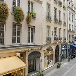 Lovely Flat, Center Of Paris